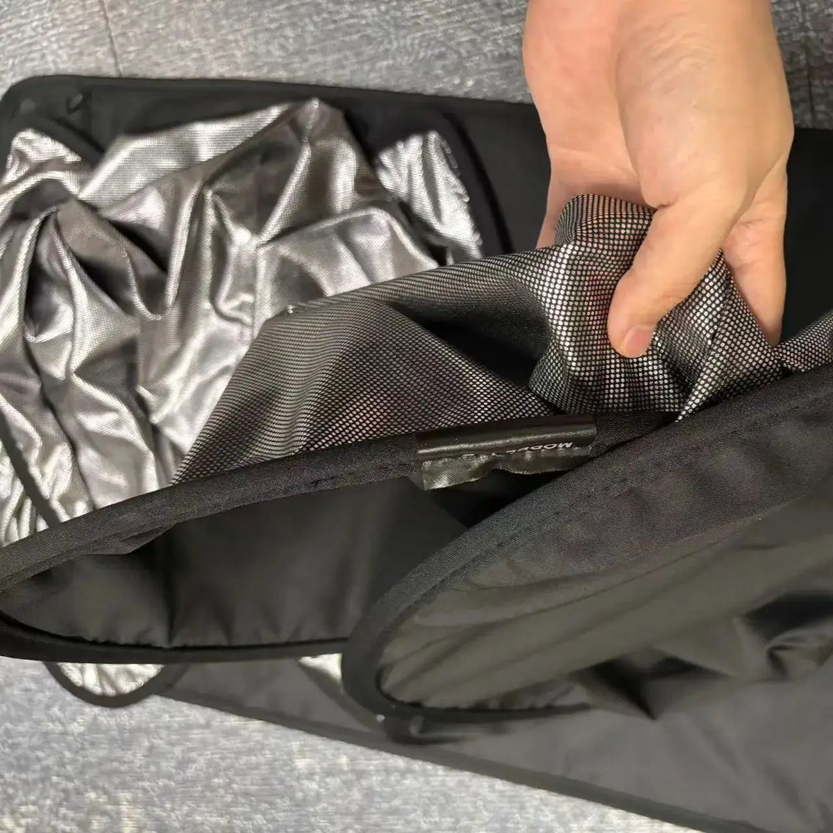 Ice-Cloth Glass Roof Sunshade for Model 3 / Model Y