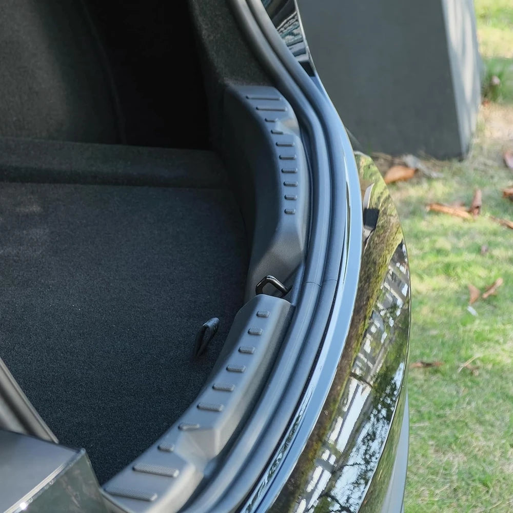 Trunk Sill Protector for Model 3 Highland (2024+)